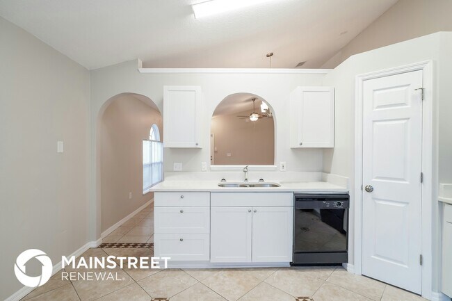 Foto del edificio - 7855 Harbor Bend Cir