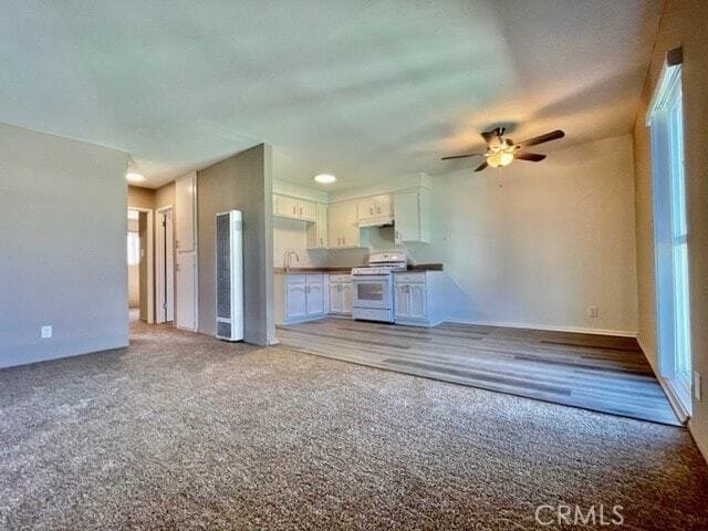 Building Photo - 815 N Rose Ave