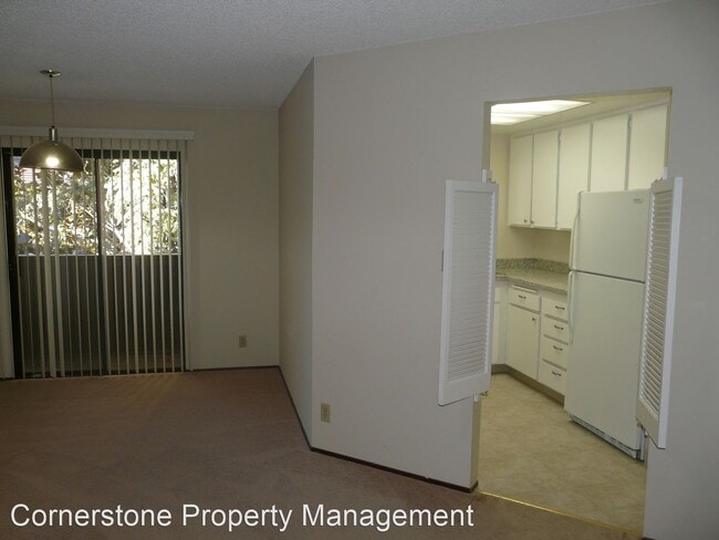 Building Photo - 1 br, 1 bath House - 999 W Evelyn Terrace #32