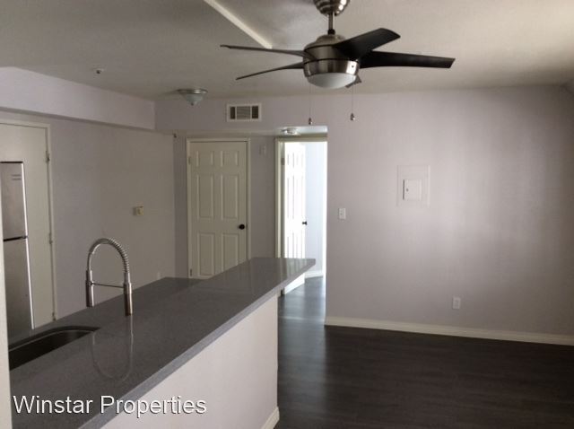 Foto del edificio - 467 S Bonnie Brae St