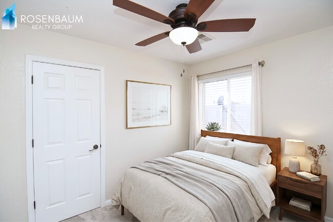 Foto del edificio - 9321 Hillcrest Pl