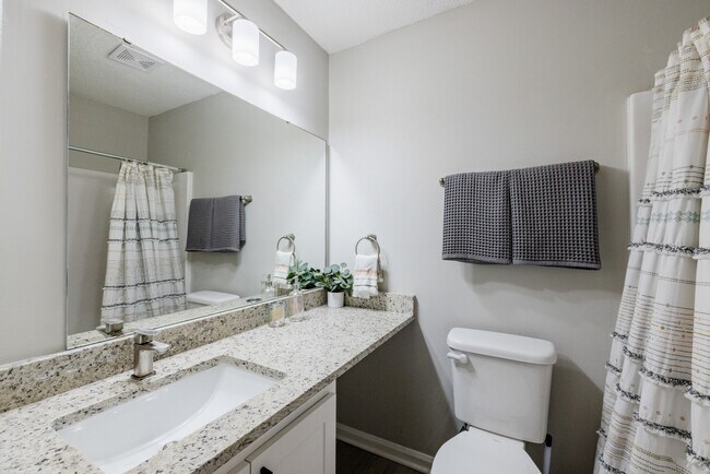 Foto del edificio - Georgetown Luxury Townhomes and Apartments