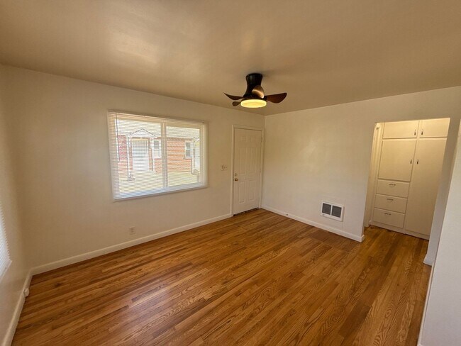 Foto del edificio - 390 17th St SE