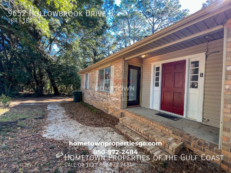 Primary Photo - Charming Duplex For Rent
