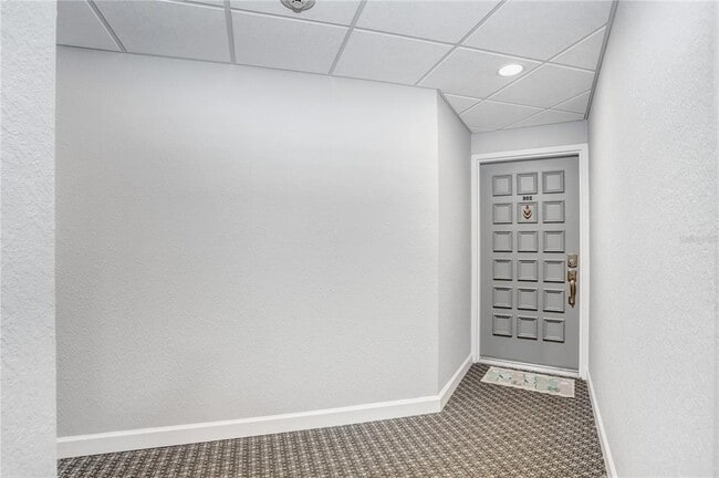 Building Photo - 6104 Palma Del Mar Blvd S