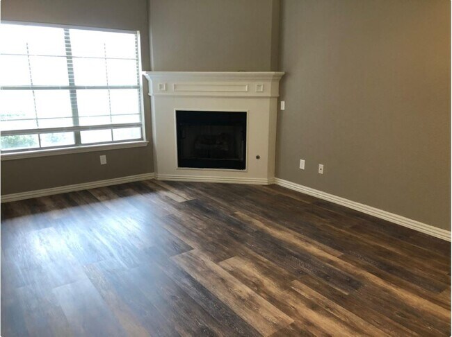 Foto del edificio - 200 E Granada St