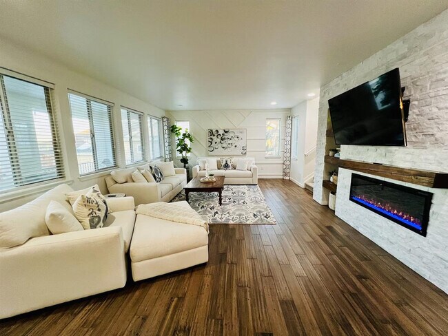 Foto del edificio - 15557 W 95th Ave