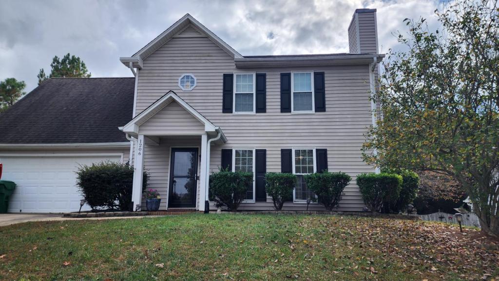 Foto principal - 1206 Maplewood Ave