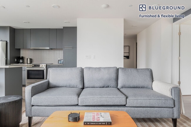 Building Photo - 2019 Boren Ave