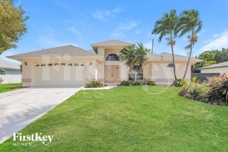 Building Photo - 2301 SE 8th Pl