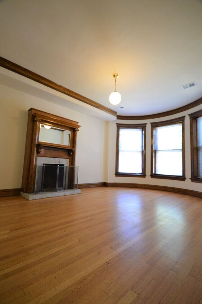 Foto del edificio - 849 W Sheridan Rd