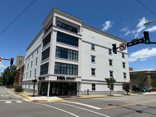 Building Photo - Market Street Apartments