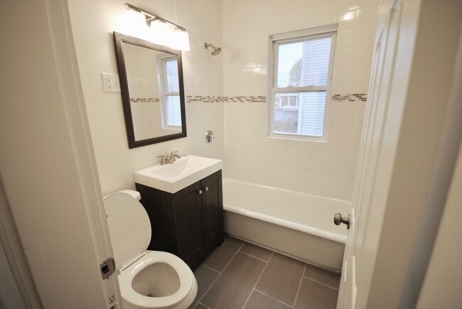 Foto del edificio - 15 Taylor St