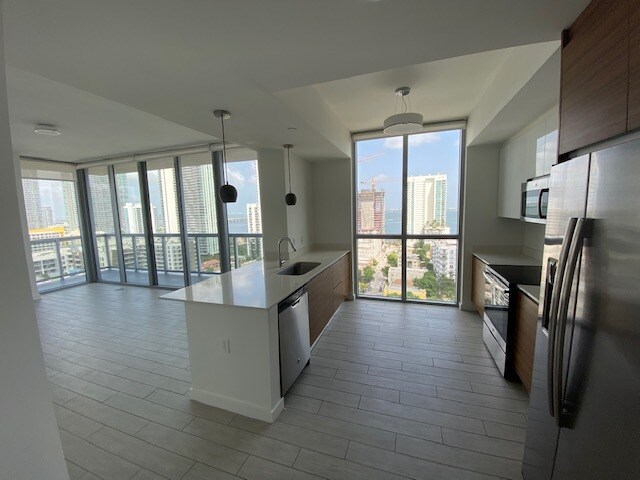 Foto del edificio - 2200 Biscayne Blvd