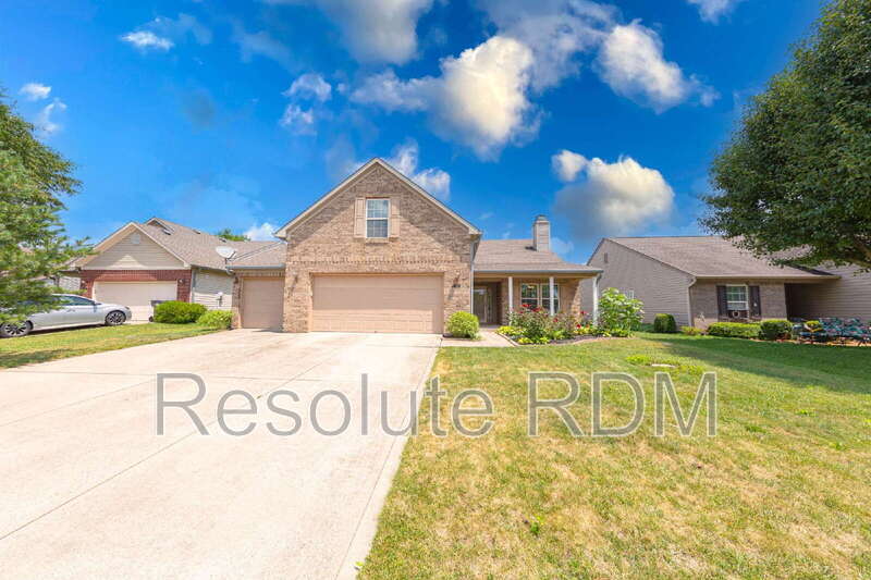 Primary Photo - 2665 Foxbriar Pl