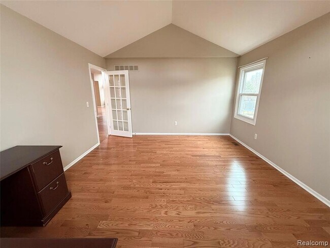 Building Photo - 28975 Hearthstone Dr