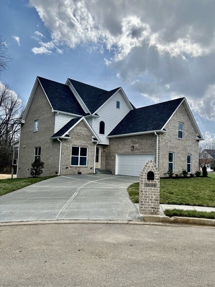 Foto del edificio - 2606 Steeplechase Ct
