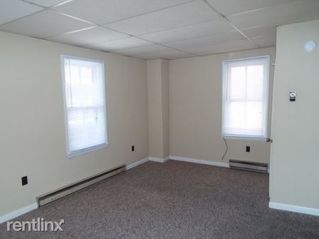 Foto del edificio - 1 br, 1 bath  - 202 S Market St Apt 201