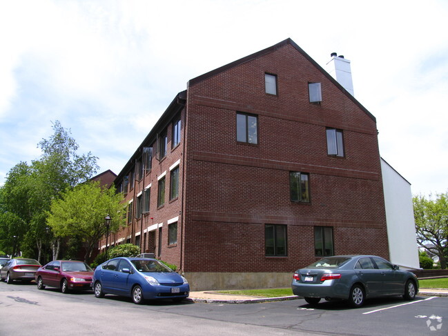 Building Photo - River's Edge Condominiums
