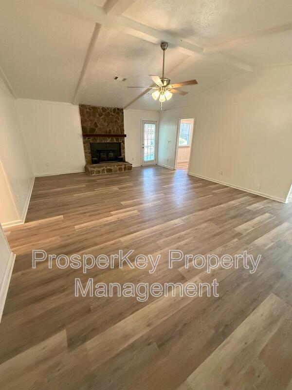 Building Photo - 7331 Paprika Ln