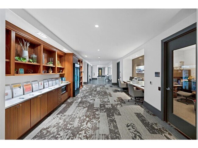 Foto del edificio - 5220 Eden Ave