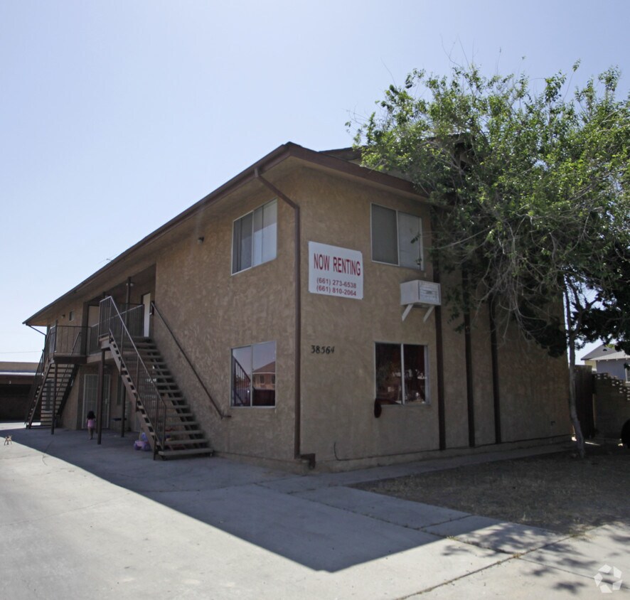 Primary Photo - 38564 10th St E