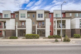 Building Photo - 11258 Uptown Ave