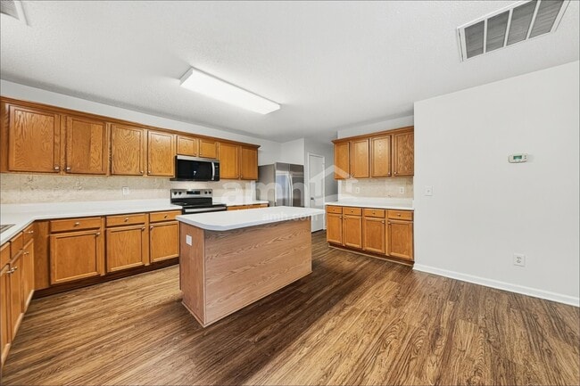 Building Photo - 338 Averasboro Dr