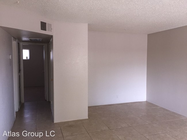 Building Photo - 5220 Pebble Beach Blvd