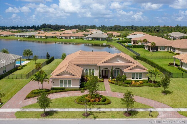 Foto del edificio - 4895 E Sterling Ranch Cir