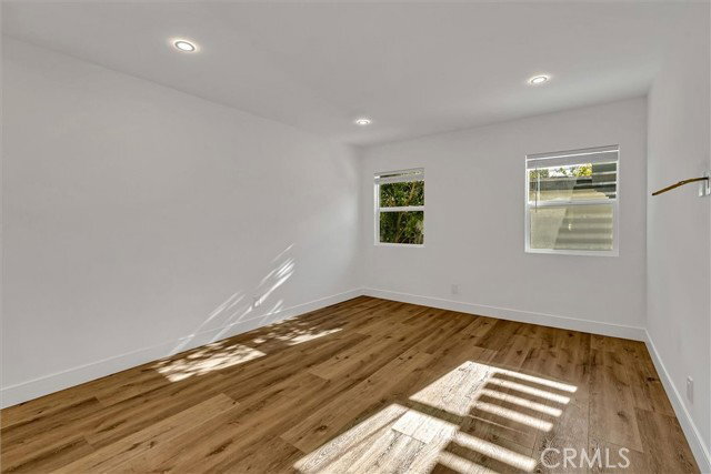 Foto del edificio - 22134 Gilmore St