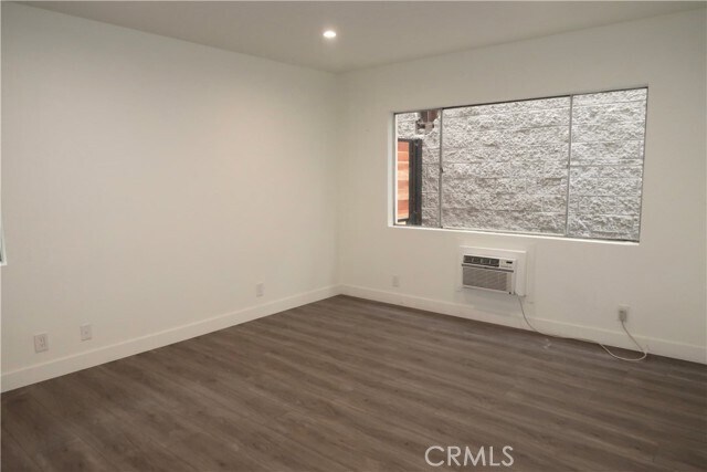 Foto del edificio - 5553 Fulcher Ave