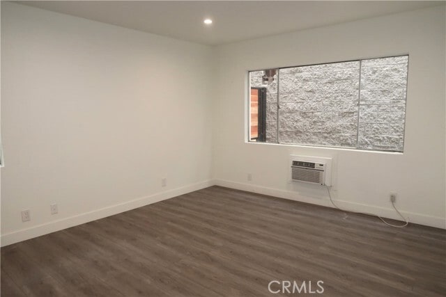 Foto del edificio - 5553 Fulcher Ave