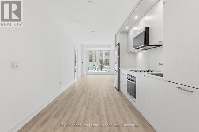 Building Photo - 25 Cordova Ave