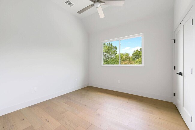 Foto del edificio - Premium Central Austin New Construction