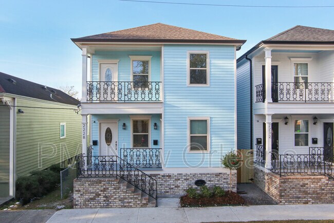 Building Photo - 2230 Bienville St