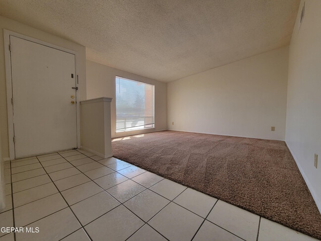 Building Photo - 7204 Alto Rey Ave