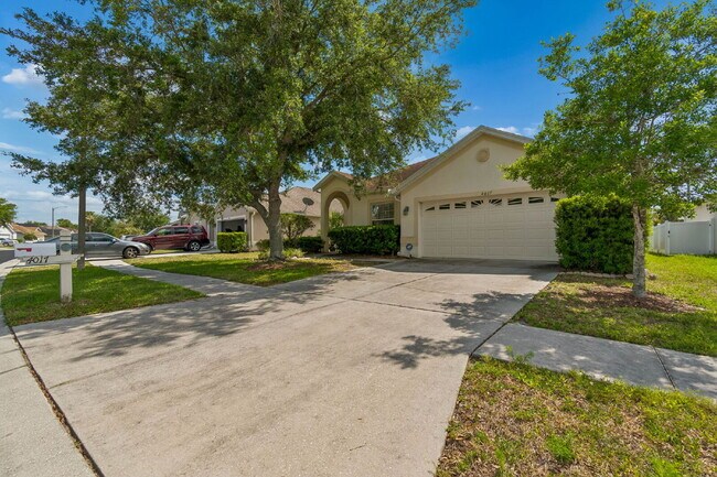 Building Photo - Great opportunity to rent in the gated community of Parkmonte in Meadow Pointe!