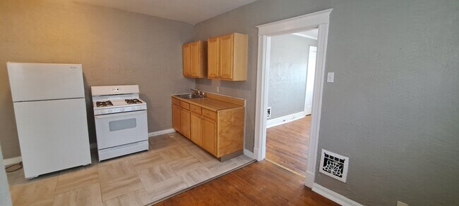 Foto del edificio - 5055 Chippewa St