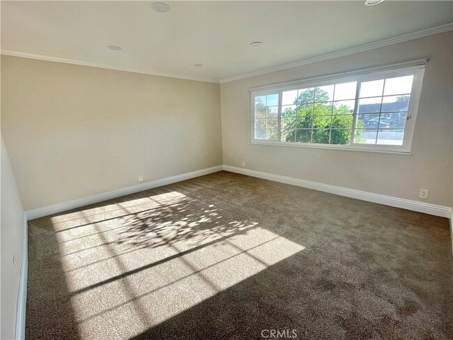 Building Photo - 14332 Thunderbird Cir