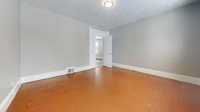 Foto del edificio - 3165 W 31st St