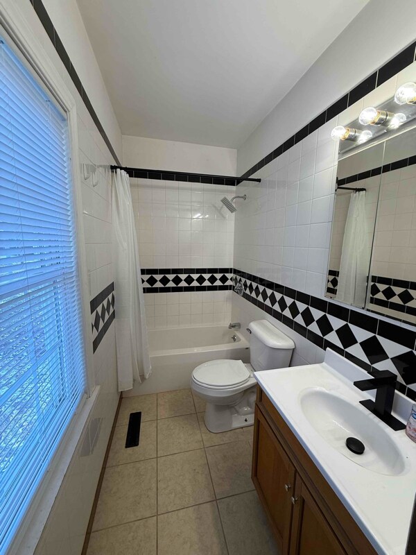 Foto del edificio - 2448 31st Street A
