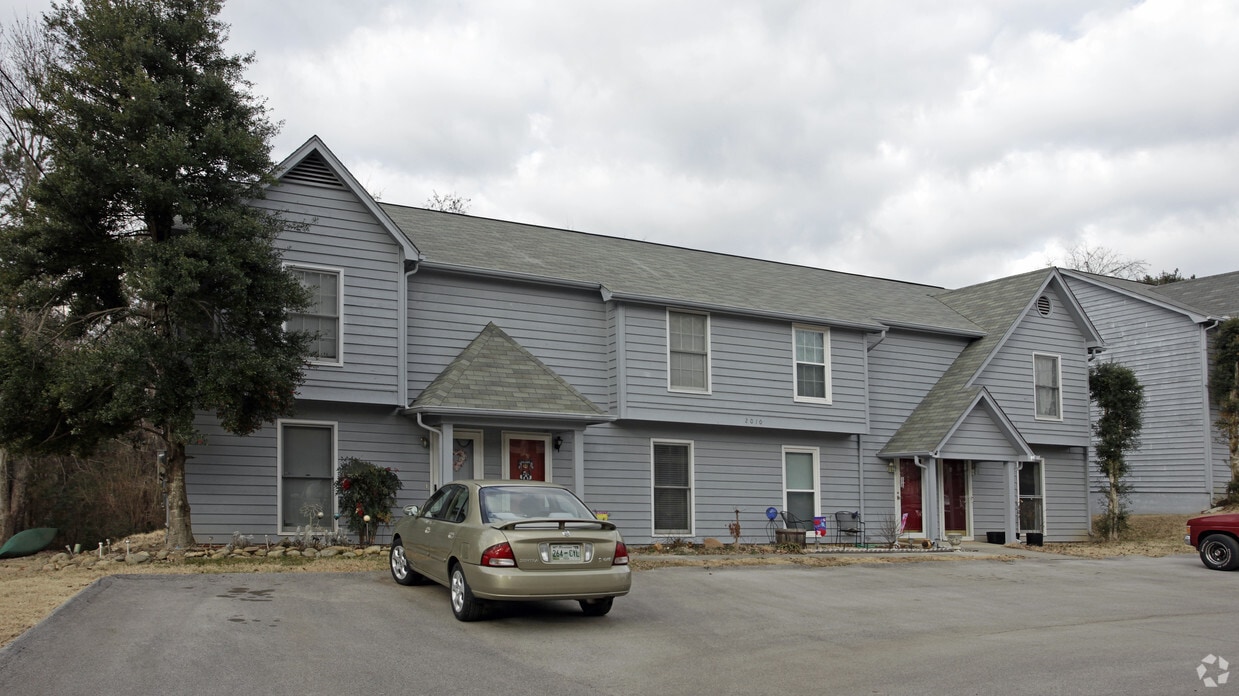 Building Photo - 2010 Belle Terra Rd