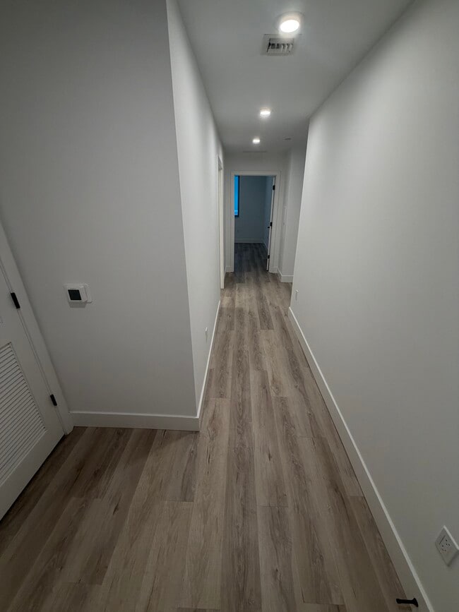 Foto del edificio - 41 NW 31st St