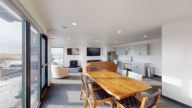 Foto del edificio - Maple Rock Apartments