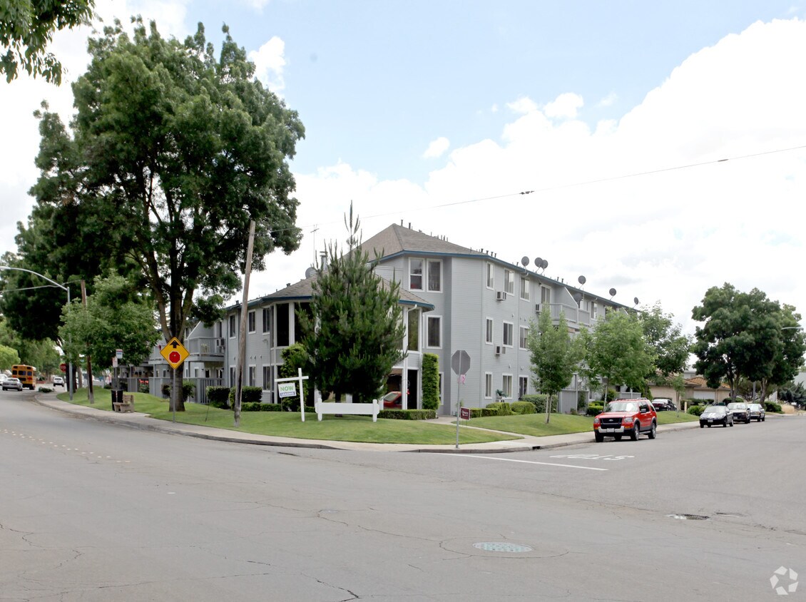 Laloma Senior Apartments Modesto, CA