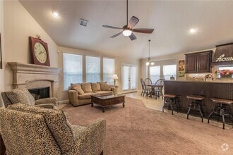 Building Photo - 2121 Timothy Dr