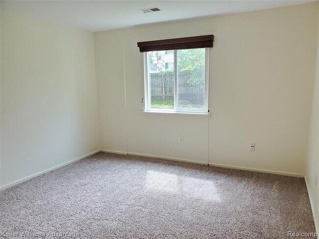 Foto del edificio - 31556 Orchard Creek