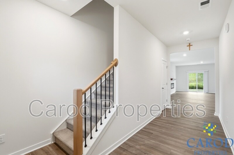 Building Photo - 231 Brinkley Dr