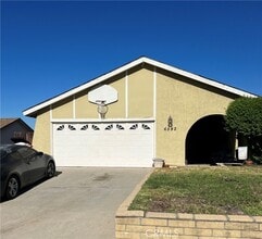 Building Photo - 6592 Marine Ave